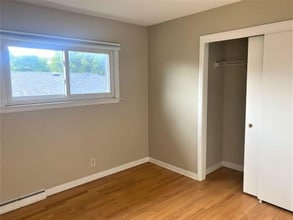 8854 E Prairie Rd in Skokie, IL - Building Photo - Building Photo