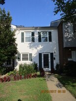 865 Windom Pl in Virginia Beach, VA - Building Photo