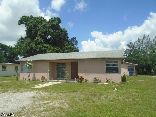 property at 330 Ottumwa Ave