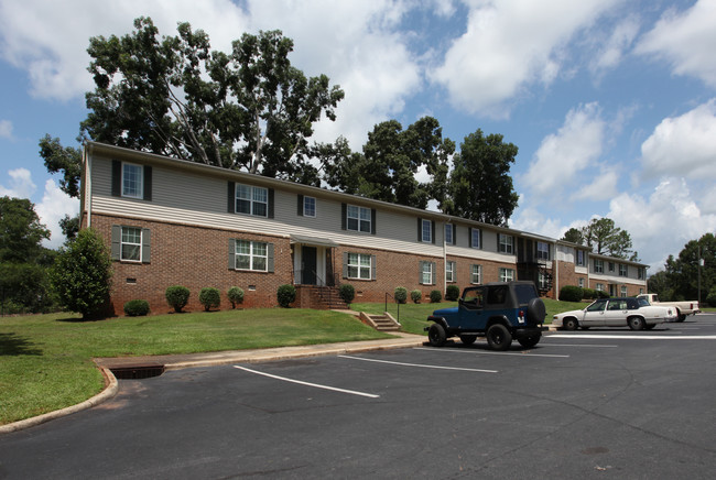 Union Hill in Forsyth, GA - Foto de edificio - Building Photo