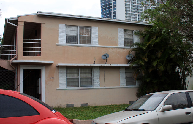 441 NE 35th St in Miami, FL - Building Photo - Building Photo