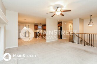 709 Emerson Dr in Belton, MO - Foto de edificio - Building Photo