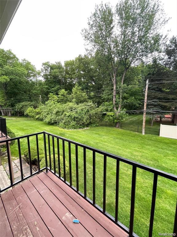 7550 Woodview St in Westland, MI - Building Photo - Building Photo