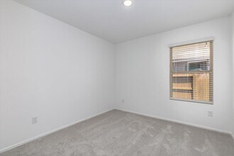 19513 Rosali Meadow Dr in Roman Forest, TX - Building Photo - Building Photo