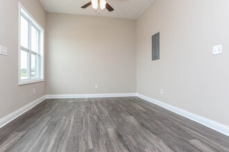 Brookefield in Elizabethtown, KY - Building Photo - Interior Photo