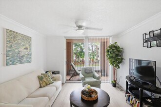 12166 St.Andrews Pl in Miramar, FL - Building Photo - Building Photo