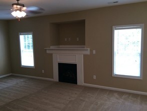 3708 Culps Hill Ct in Raleigh, NC - Foto de edificio - Building Photo