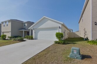 8684 SW 44th Ct in Ocala, FL - Building Photo - Building Photo