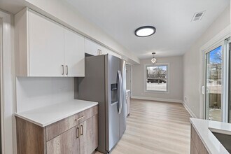 1996 Hancock Dr in Hoffman Estates, IL - Building Photo - Building Photo