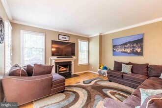 703 Winchester Ct in West Chester, PA - Building Photo - Building Photo