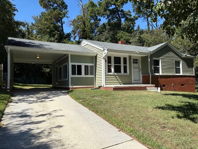 property at 3806 Rolling Rd