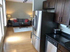 1706 18th Ave S in Nashville, TN - Building Photo - Building Photo