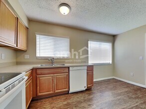 4504 Reynolds Creek Ave in Plant City, FL - Building Photo - Building Photo