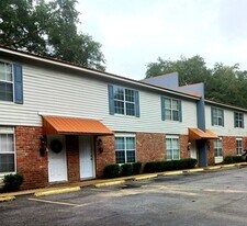 1207 Canal St, Unit 4 in Pascagoula, MS - Building Photo