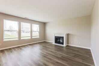 2294 McGregor Dr in Avon, IN - Building Photo - Building Photo