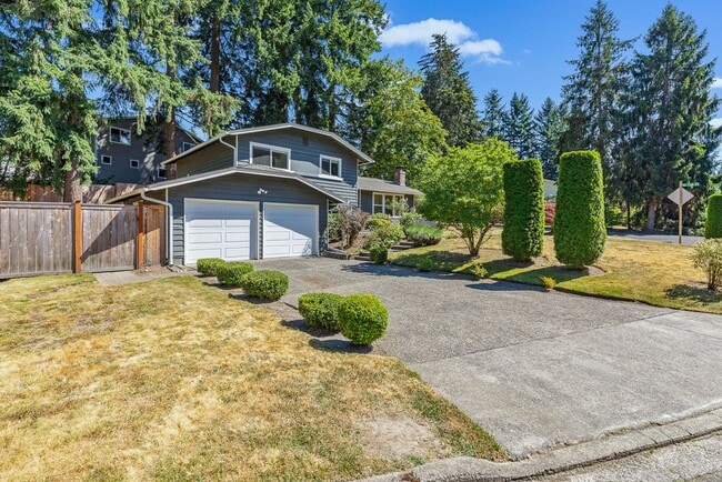 property at 13806 70th Ave NE
