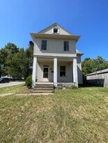 301 N Basil St in Baltimore, OH - Building Photo
