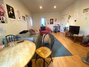 12 Glenville Ave, Unit 1 in Boston, MA - Building Photo - Building Photo