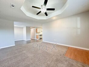 1446 N Dawn Dr in Fayetteville, AR - Building Photo - Building Photo