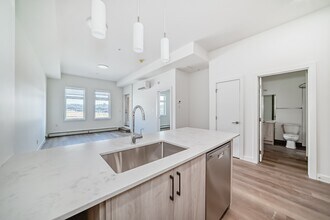 Balsam in Aspen Spring in Calgary, AB - Building Photo - Building Photo