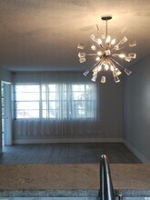 1333 E Hallandale Beach Blvd, Unit 235 in Hallandale Beach, FL - Building Photo - Building Photo