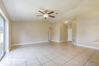 1510 Coronet Dr in Deltona, FL - Building Photo - Building Photo