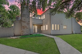 1422 Chardonnay Dr in Houston, TX - Building Photo - Building Photo