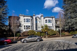 2255 Eton St in Vancouver, BC - Building Photo