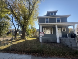 350 George St W in St. Paul, MN - Building Photo