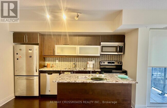 28 Ted Rogers Way in Toronto, ON - Building Photo - Building Photo