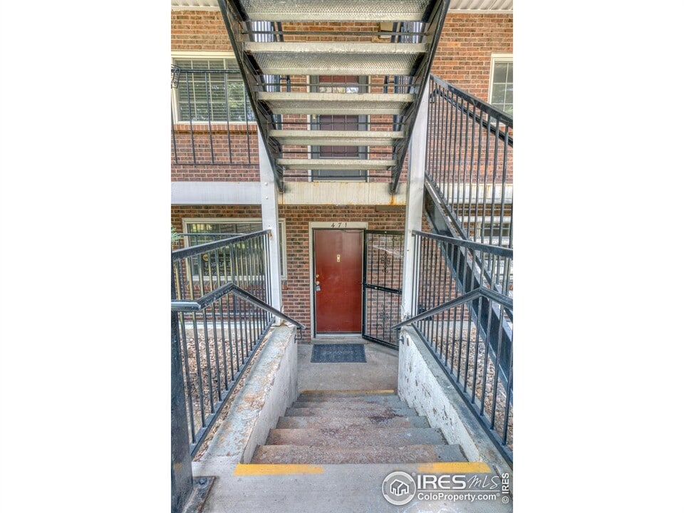 6800 E Tennessee, Unit 471 in Denver, CO - Building Photo