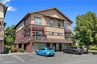 22802 SW Forest Creek Dr in Sherwood, OR - Building Photo - Building Photo