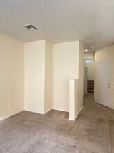 5855 Lee Fairy Ct in Las Vegas, NV - Building Photo - Building Photo