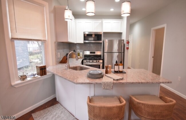 property at 83 Arsdale Terrace