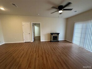 135 Harmony Mdws Ct in Dardenne Prairie, MO - Building Photo - Building Photo