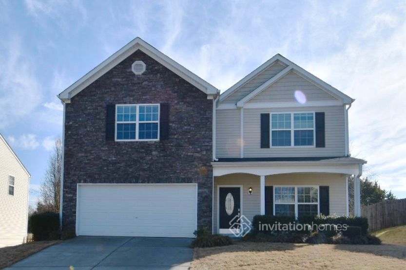 7415 Ethans Way in Burlington, NC - Building Photo