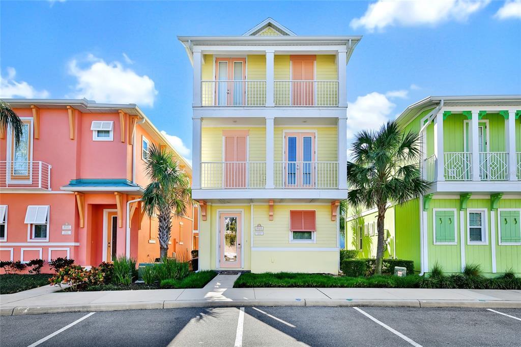 8024 Flip Flop Way in Kissimmee, FL - Building Photo