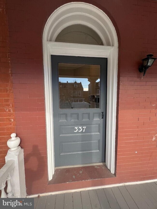 337 W Lemon St in Lancaster, PA - Building Photo - Building Photo