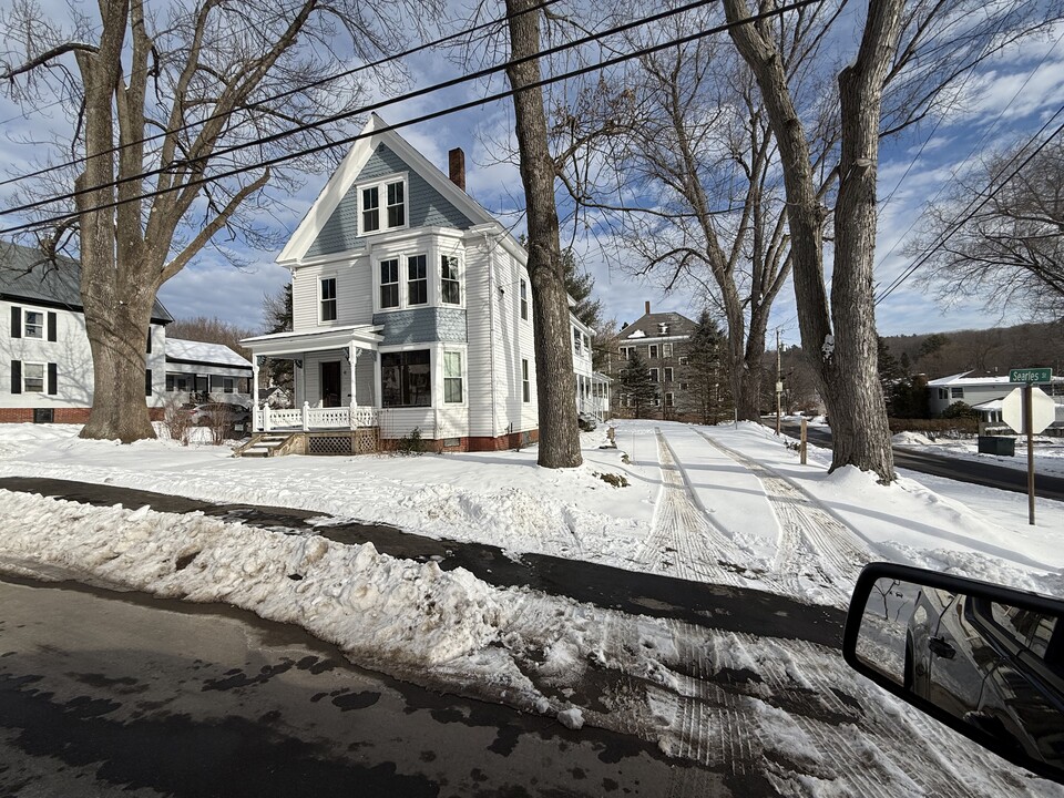 41 Knapp St, Unit 1 in Livermore Falls, ME - Building Photo