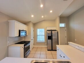 2921 Alexis Ln in Tallahassee, FL - Building Photo - Building Photo