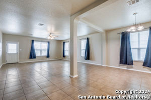 5822 Onyx Way in San Antonio, TX - Building Photo - Building Photo