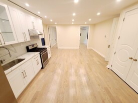 9627 95th Ave Apartamentos