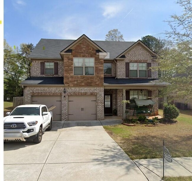 property at 223 Birchwood Dr