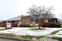 Hawthorne Park Apartments in Mayfield Heights, OH - Foto de edificio - Building Photo