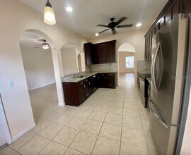 1314 Honey Blossom Dr in Orlando, FL - Foto de edificio - Building Photo