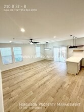 210 D St in Roseville, CA - Foto de edificio - Building Photo