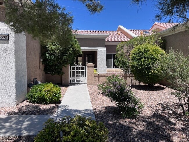 9828 Villa Ridge Dr in Las Vegas, NV - Building Photo - Building Photo