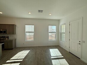 8232 E University Dr in Mesa, AZ - Building Photo - Building Photo