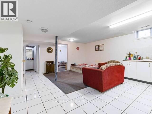 52 Pennsylvania Ave in Brampton, ON - Building Photo - Building Photo