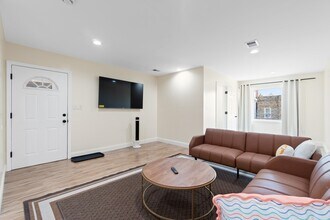 409 66th St in West New York, NJ - Building Photo - Building Photo